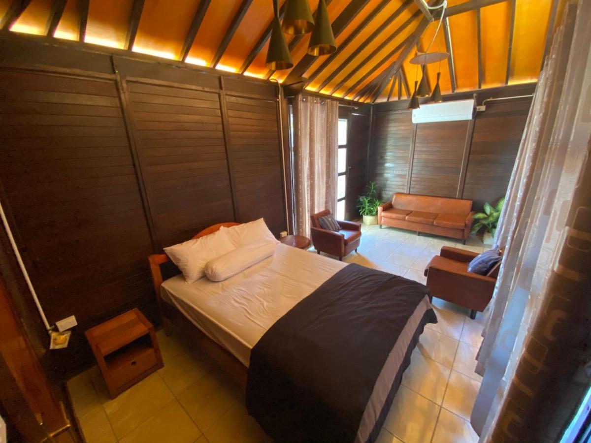 Compass Diving Resort Beloi ภายนอก รูปภาพ
