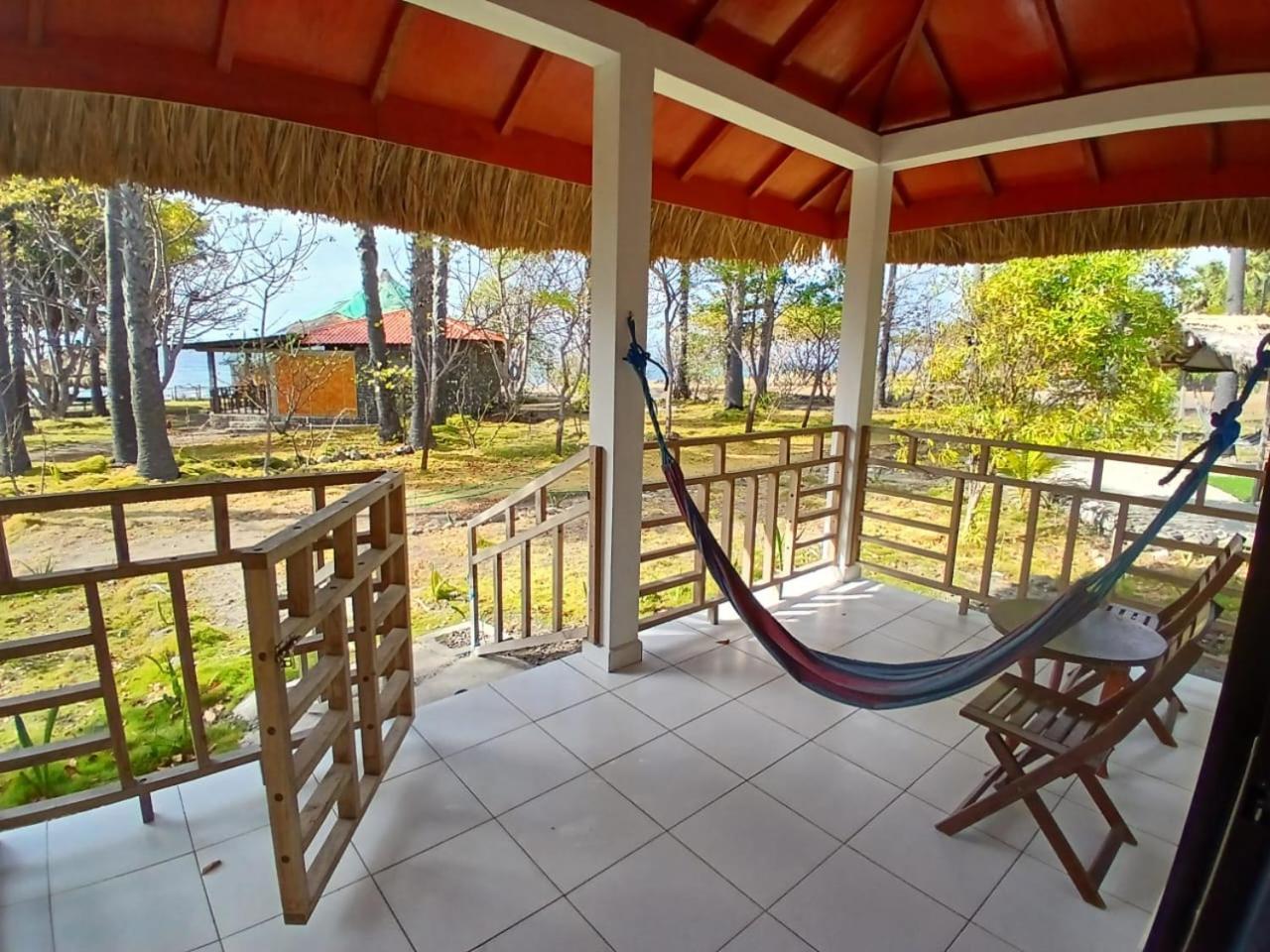 Compass Diving Resort Beloi ภายนอก รูปภาพ